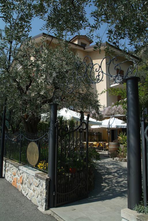La Foresta Monteisola Monte Isola Eksteriør bilde